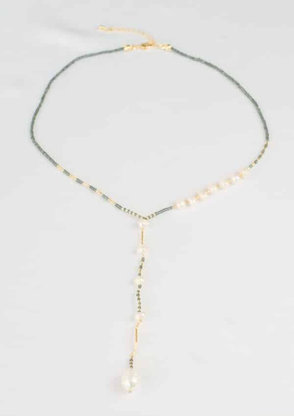 collier ras de cou perles