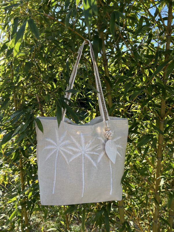 Sac en coton et broderie