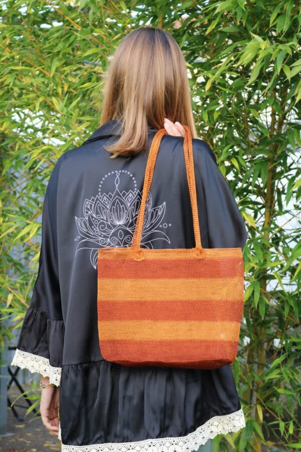 Sac en cuivre orange et chocolat tressé, original et entièrement fait à la main